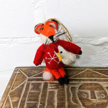 Hanging Fox & Chicken