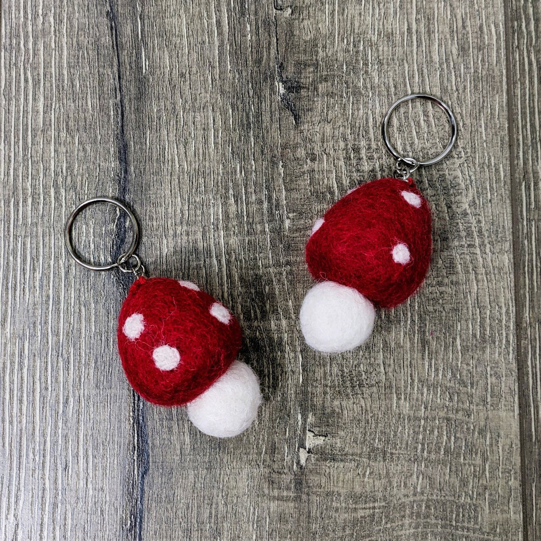 Red Felt Mushroom Keyring