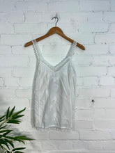 Maria Tie-Back Vest