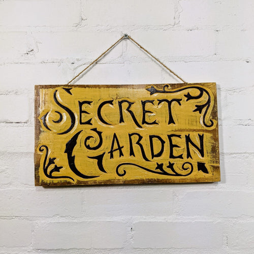 'Secret Garden' Wall Plaque