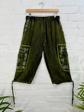 Jeri 3/4 Length Stonewash Sun Print Cargo Pants
