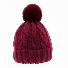 Unisex Cable Knit Bobble  3 26
