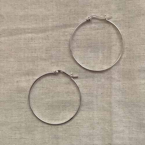 Skinny Silver Hoop 1.5x65
