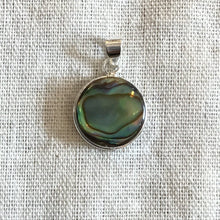 Stone Round Pendant 12x1mm