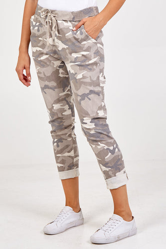 MAGIC Camo Trousers XL-XXL / 16-20
