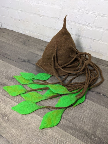 Felt Leaf Tassel Hat