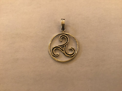 Pendant - Triskelion