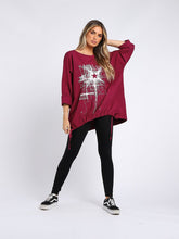 Abstract Star Dipped Hem