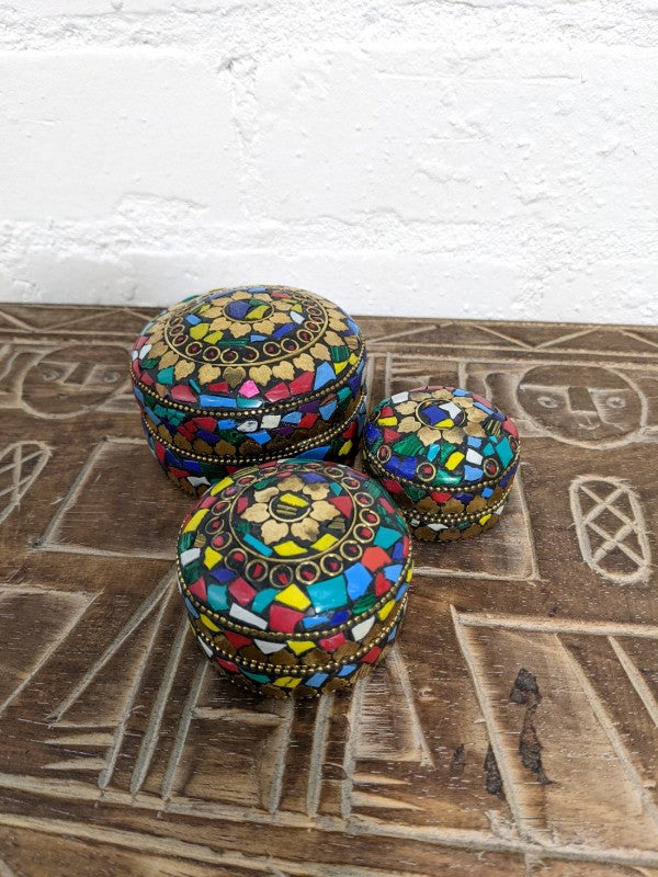 Round Boxes